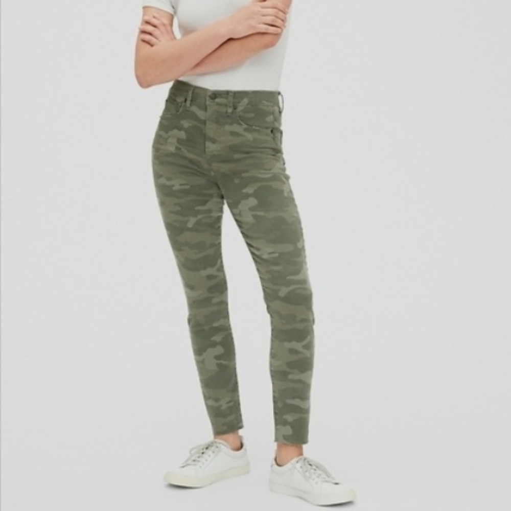 GAP Denim True Skinny Ankle High Rise Camo Jeans 27 4 reg